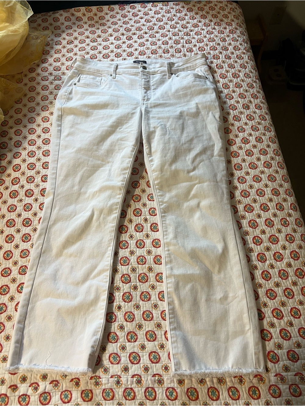 EUC NYDJ White Marilyn Straight Jeans size 14W Tall